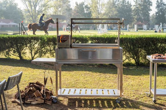 Argentijnse Grill - Santa Maria Grill - Barbecue - Buitenkeuken - Gaucho - Freestanding - Tagwood BBQ van Tagwood BBQ