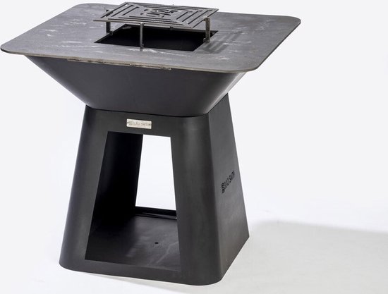 Blacksmith Rowtag - BBQ - Houtgestookt van Blacksmith