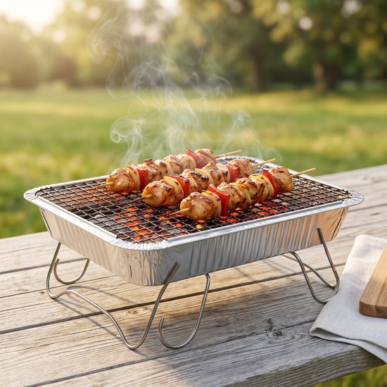 Cheqo® Wegwerpbarbecue - Instant Barbecue met Houtskool - Wegwerp BBQ Gebruiksklaar voor Eenmalig Gebruik - Kant-en-Klaar Grillen voor Camping en Picknick - Strand - Festival en Tuin - Buiten Barbecue - Instant Grill - BBQ van Merkloos