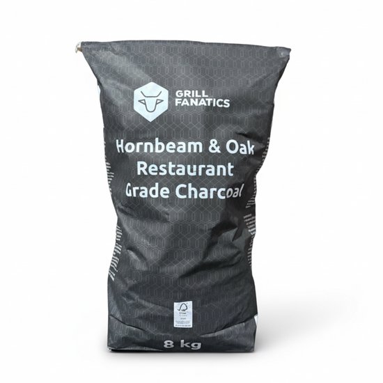 Grill Fanatics Houtskool / Charcoal - Haagbeuk & Eik / Hornbeam & Oak - 8 KG - Restaurant kwaliteit van Grill Fanatics