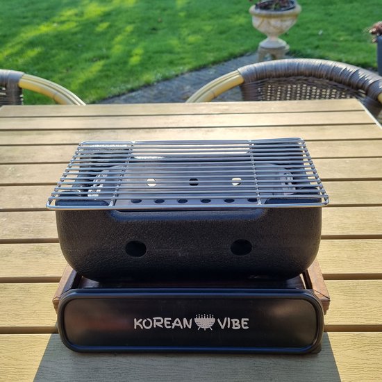 KoreanVibe The small Grill Barbeque - BBQ - Grill - Tafel - Barbecue - Korean bbq - houtskool bbq - koreaanse barbeque van KoreanVibe