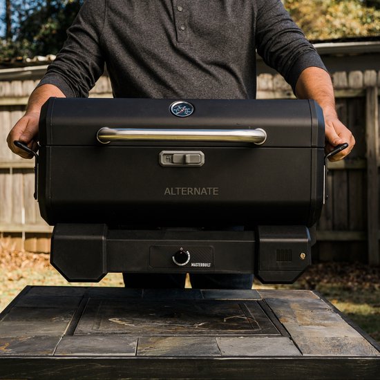 Masterbuilt Portable Charcoal Grill inclusief Kart van Master