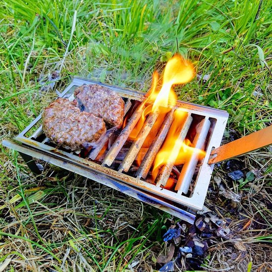 Mini-vuurplaats barbecue met spike grillhouder en flesopener - draagbaar roestvrijstalen flatpack rokerfornuis voor reizen, kamperen, wandelen, vissen van Devello