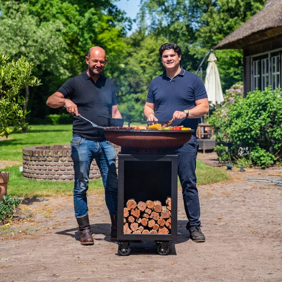 RJRoyal Living BBQ Plancha Grill Hermano XXL Cortenstaal Blackline - Met pook en houtopslag Ø80cm 8mm van Merkloos