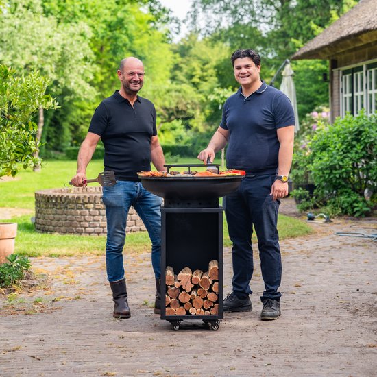 RJRoyal Living Plancha BBQ Camarada Blackline Bakplaat 8mm en conisch incl Wielen en Wok-ring van RJRoyal Living